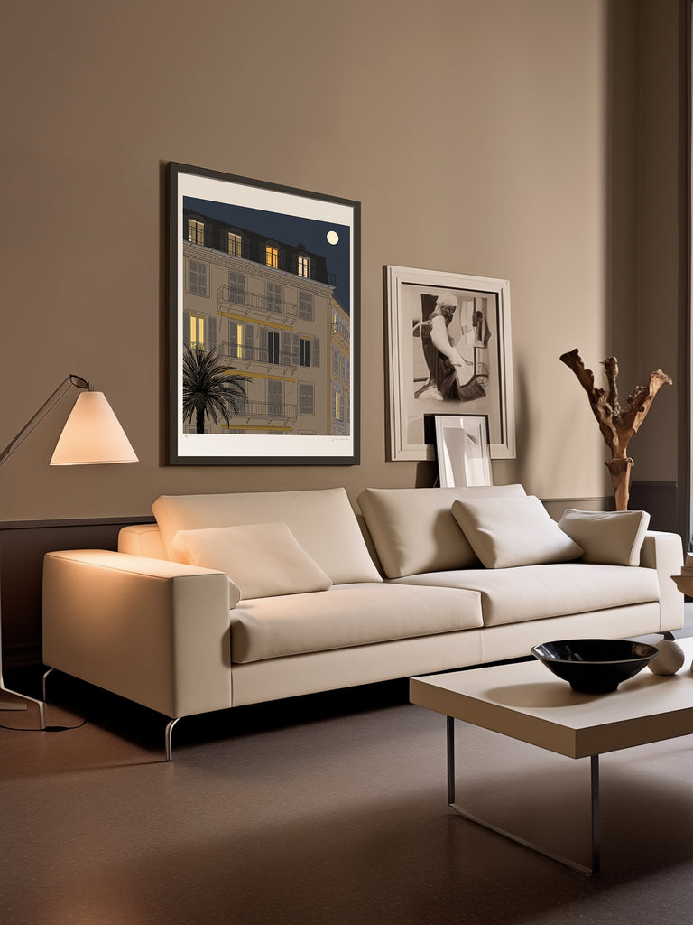 BEAUTIFUL MOON OVER NICE